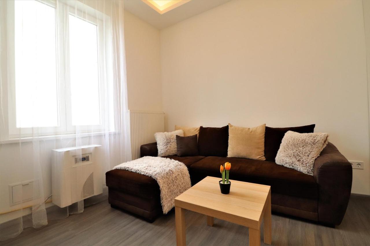 Warm & Welcoming Home Near Margaret Bridge Budapest Exterior photo