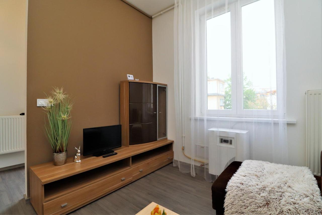 Warm & Welcoming Home Near Margaret Bridge Budapest Exterior photo